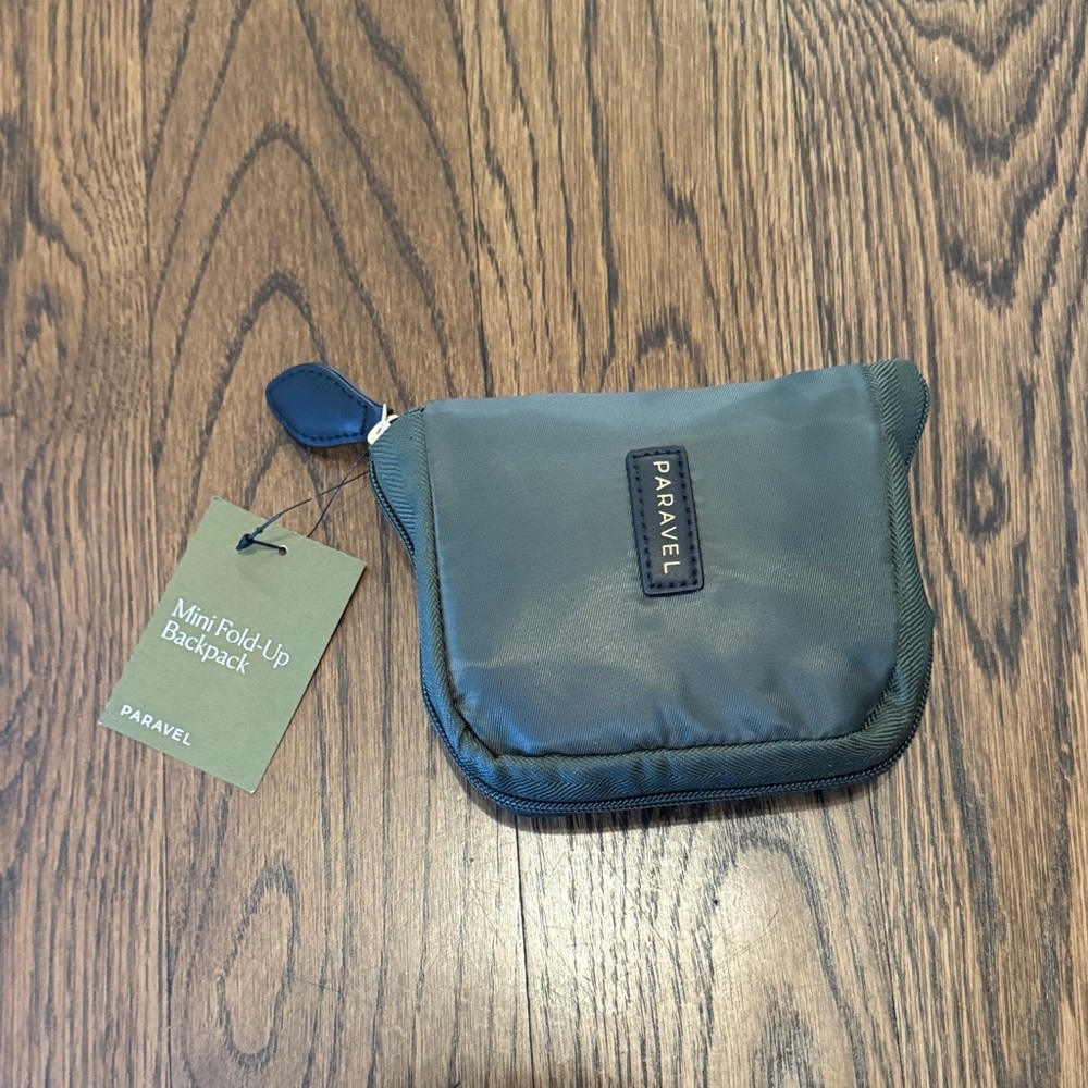 Paravel Compact Fold-Up Mini Backpack - Dark green